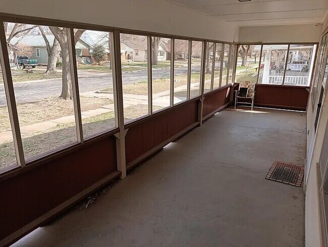1023 N Coolidge Ave in Wichita, KS - Building Photo - Building Photo
