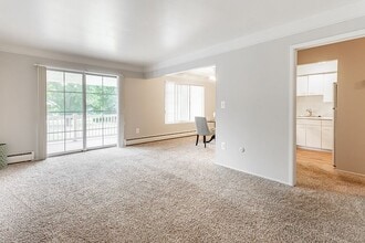 Green Acres - Saginaw, MI in Saginaw, MI - Building Photo - Building Photo