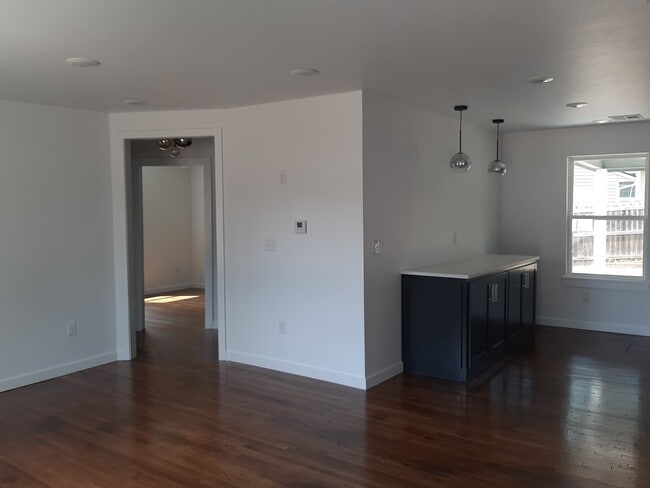 322 S Arrington Dr in Stillwater, OK - Building Photo - Building Photo