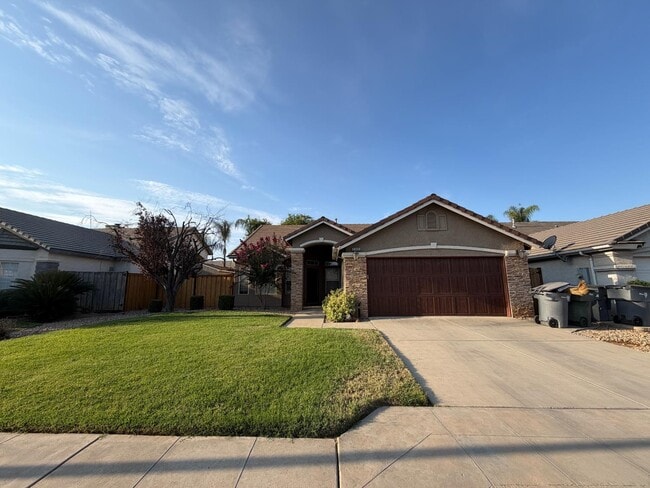 property at 2785 E Shea Dr