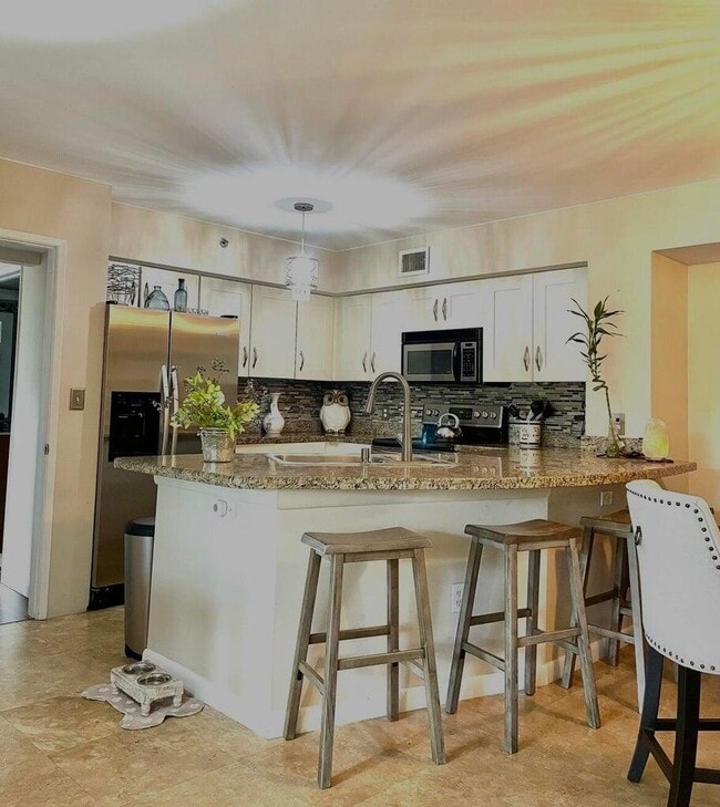 3111 Clint Moore Rd in Boca Raton, FL - Building Photo - Building Photo