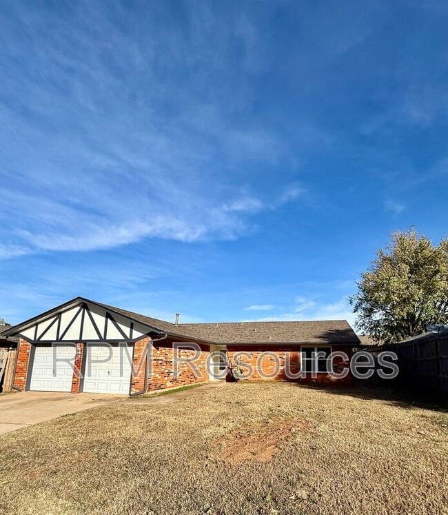 10449 Dover Dr in Yukon, OK - Building Photo - Building Photo