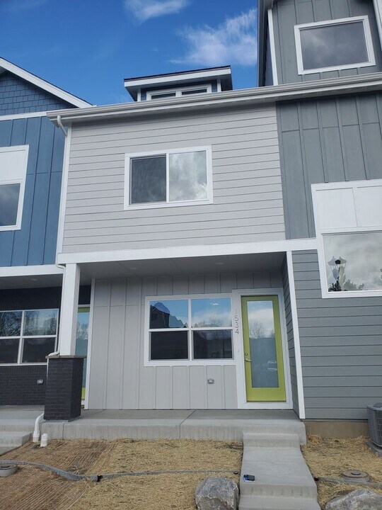 1534 Terry St in Longmont, CO - Building Photo