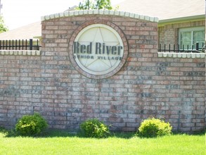 Red River Senior Village in Vernon, TX - Building Photo - Building Photo