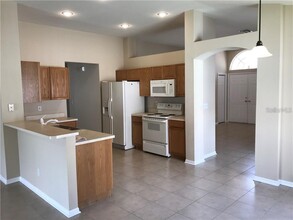 2622 Allwood Ave in Valrico, FL - Building Photo - Building Photo