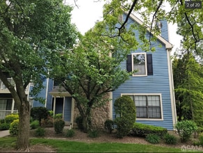 117 Longfield Ct in East Brunswick, NJ - Building Photo - Building Photo