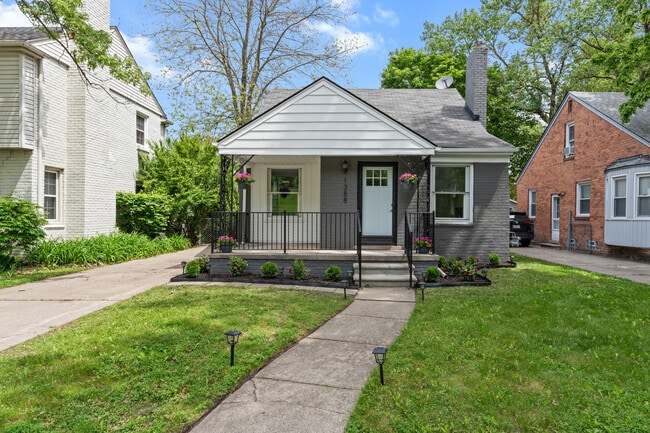 1388 Vernier Rd