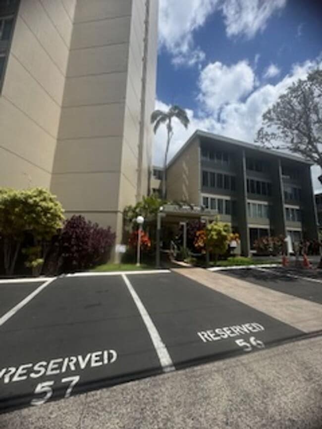 1550 Wilder Ave in Honolulu, HI - Building Photo - Building Photo