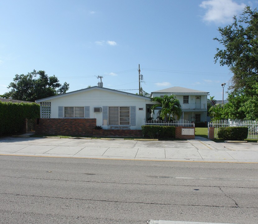 1788 SW 7th St in Miami, FL - Building Photo