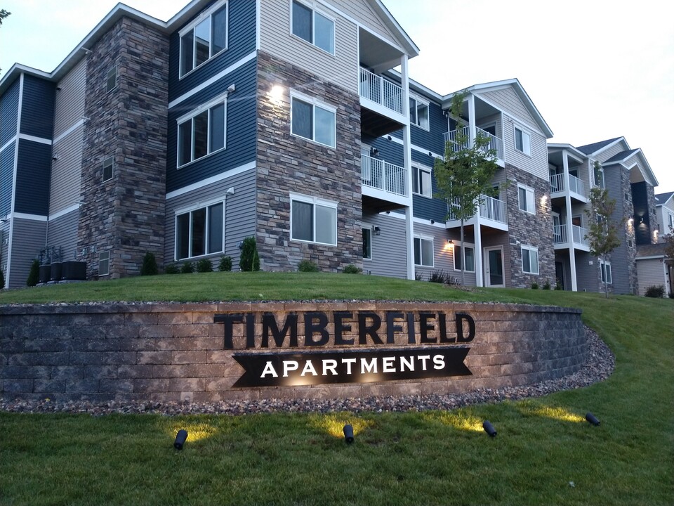 Timberfield Apartments in Northfield, MN - Foto de edificio