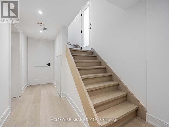 property at 21 Raeburn Ave