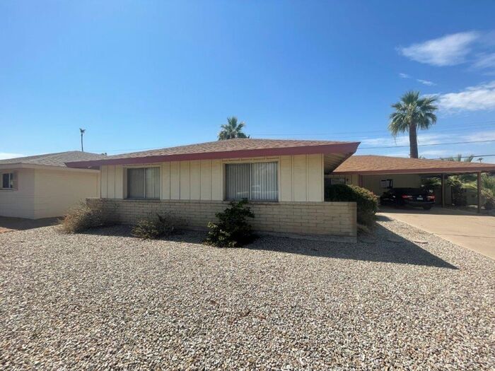 929 E Wesleyan Dr in Tempe, AZ - Building Photo