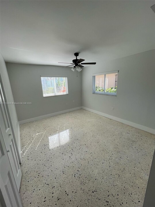 3516 SW 24th Ter in Miami, FL - Building Photo