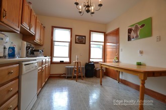 12 Montcalm Ave, Unit 2 in Boston, MA - Building Photo - Building Photo