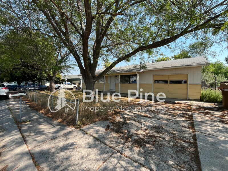 5646 Eve St in Pocatello, ID - Building Photo