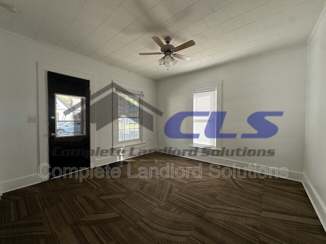 1453 Walnut St in Terre Haute, IN - Building Photo - Building Photo