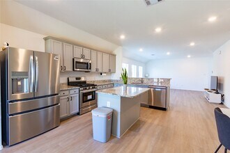 7522 Greenbriar Cayon Ln in Katy, TX - Building Photo - Building Photo