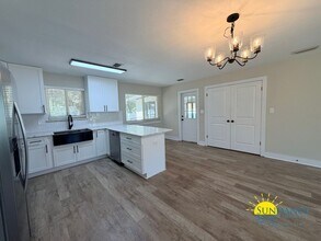 645 Virginia Oak Ct in Fort Walton Beach, FL - Building Photo - Building Photo