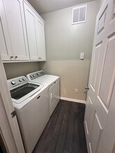 800 Vista Lake Dr in Candler, NC - Building Photo - Building Photo