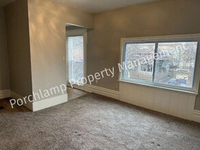 547 Coit Ave NE in Grand Rapids, MI - Building Photo - Building Photo