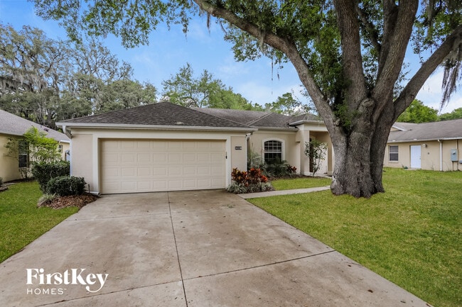 property at 34333 Shadewood Cir