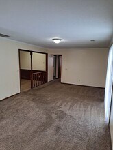 2226 Versailles Village Pl in Fort Wayne, IN - Building Photo - Building Photo