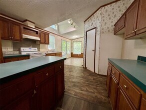 14520 Enchanted View Ct in Willis, TX - Building Photo - Building Photo