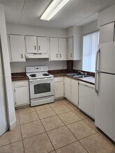6065 NW 186th St in Hialeah, FL - Building Photo - Building Photo