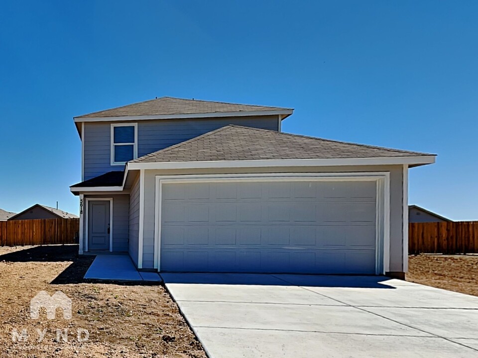5618 Resistance Pt in Seguin, TX - Building Photo
