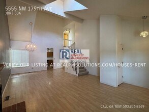 5555 NW 179th Ave in Portland, OR - Building Photo - Building Photo