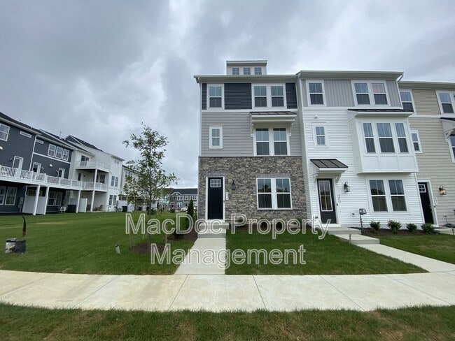 property at 4815 Jackson Vlg Pkwy