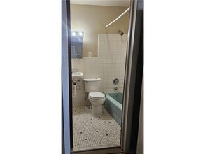 1205 S Sibley Ave in Litchfield, MN - Building Photo - Building Photo