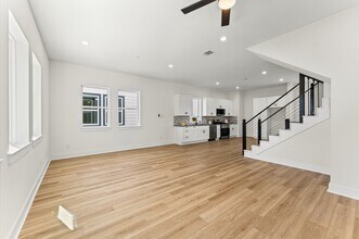 891 Lucky St in Houston, TX - Building Photo - Building Photo