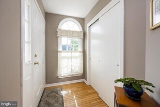 801 Winchester Ct in West Chester, PA - Building Photo - Building Photo