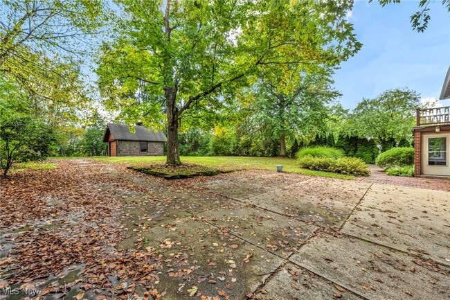 22400 S Woodland Rd in Shaker Heights, OH - Building Photo - Building Photo