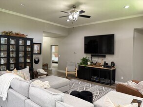 1918 Ranger Dr-Unit -1918 Ranger Dr in Columbia, MO - Building Photo - Building Photo