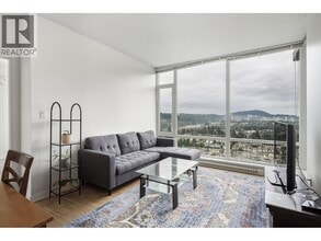 2980 Atlantic Ave in Coquitlam, BC - Building Photo - Building Photo