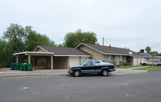 2014 E Palmyra Ave Apartments