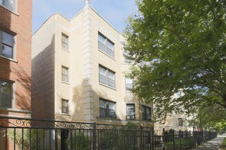 8100-8114 S Essex Ave Chicago, IL 60617 in Chicago, IL - Building Photo - Building Photo