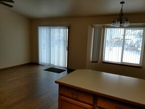 3425 Greenwich Rd in Coeur d'Alene, ID - Building Photo - Building Photo