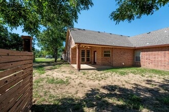 507 W Second St in Maypearl, TX - Building Photo - Building Photo