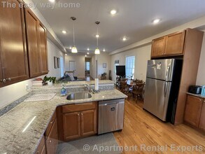14 Flint St in Somerville, MA - Building Photo - Building Photo