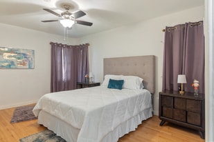 1429 Ellsmere Ave in Los Angeles, CA - Building Photo