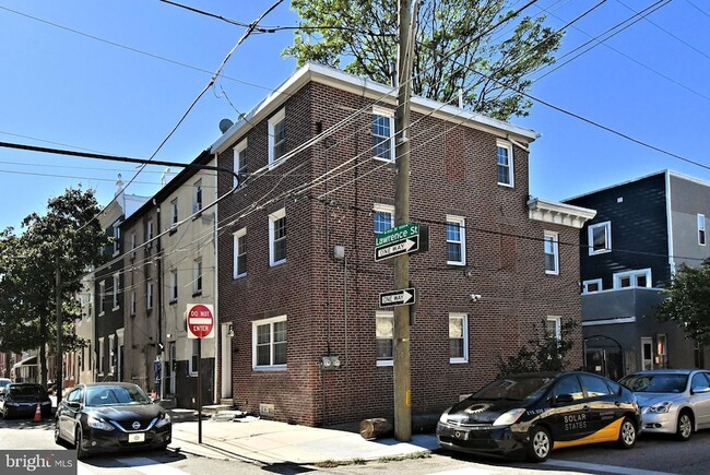property at 1554 N Lawrence St