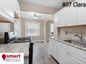 807 Clara Ave in St. Louis, MO - Building Photo - Building Photo