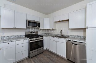 177 June St in Mobile, AL - Building Photo