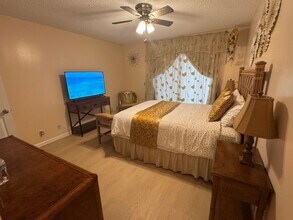 8617 Pluto Terrace in West Palm Beach, FL - Building Photo - Building Photo