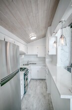 932 Camino Del Sur in Isla Vista, CA - Building Photo - Building Photo