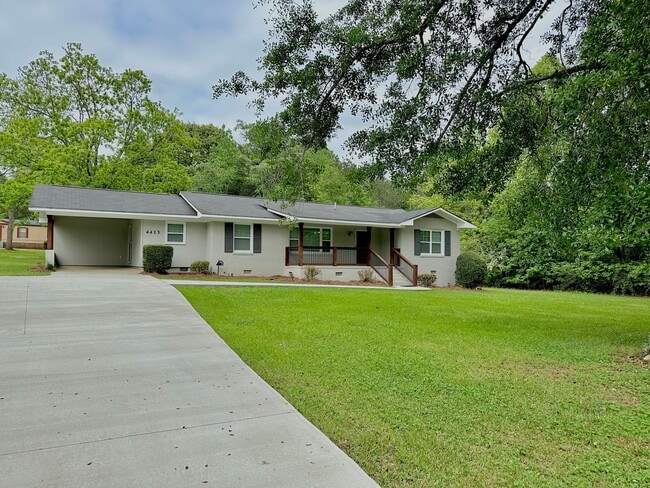Totally Updated Home on Oak Bowery in Opelika, AL - Building Photo - Building Photo