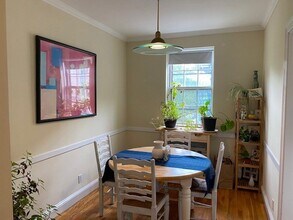 1500 Beacon St, Unit 5 in Brookline, MA - Building Photo - Building Photo